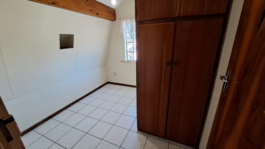 3 Bedroom Property for Sale in Pellissier Free State